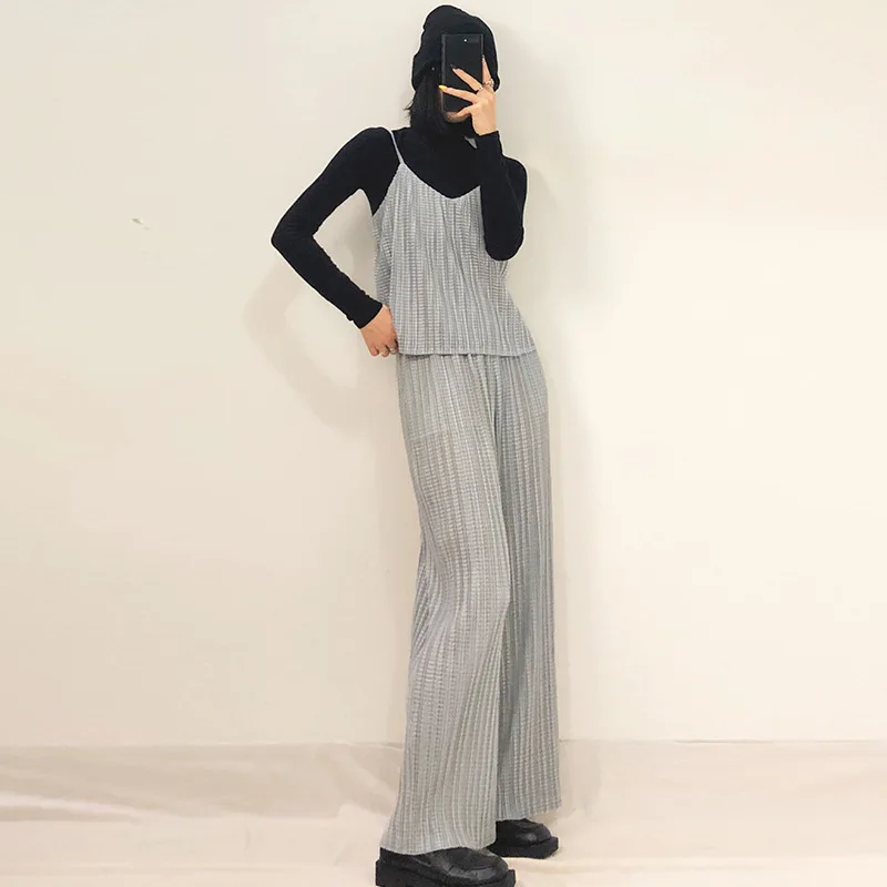 Miyake Pleated Sets 2023 New Spring Summer Designer Style Korean Fashion Casual Straight Pants Two Piece Suits Camisole Vest Top