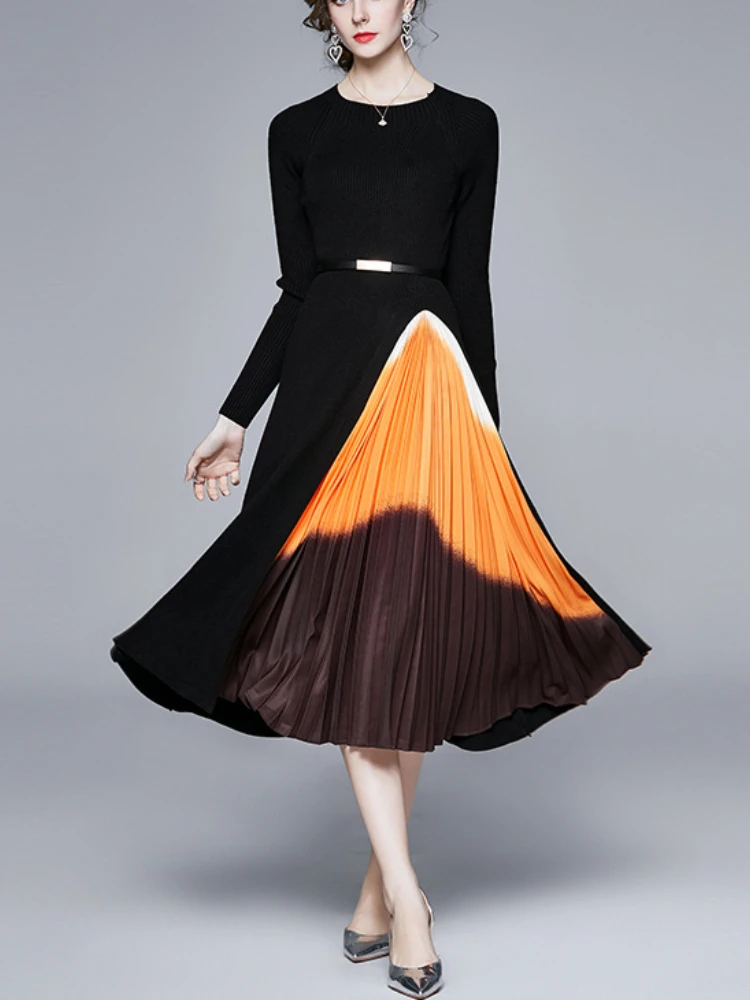 

Платье женское трикотажное в стиле оверсайз, с круглым вырезом