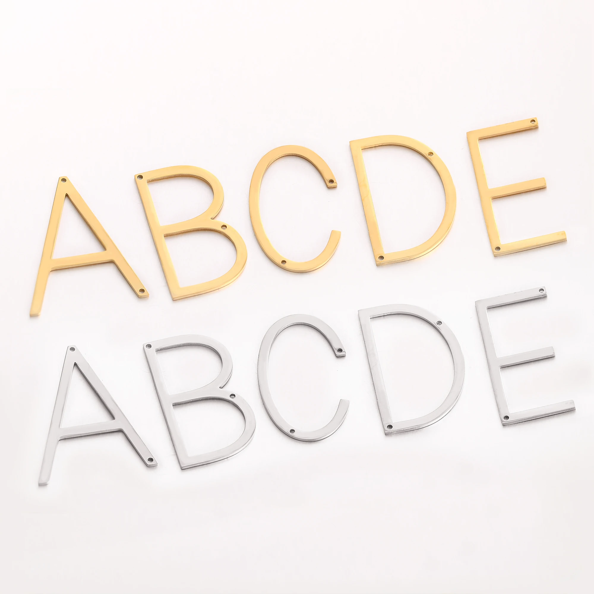 3Pcs Первоначальная подвеска из нержавеющей стали Большие буквы Подвеска A до Z DIY