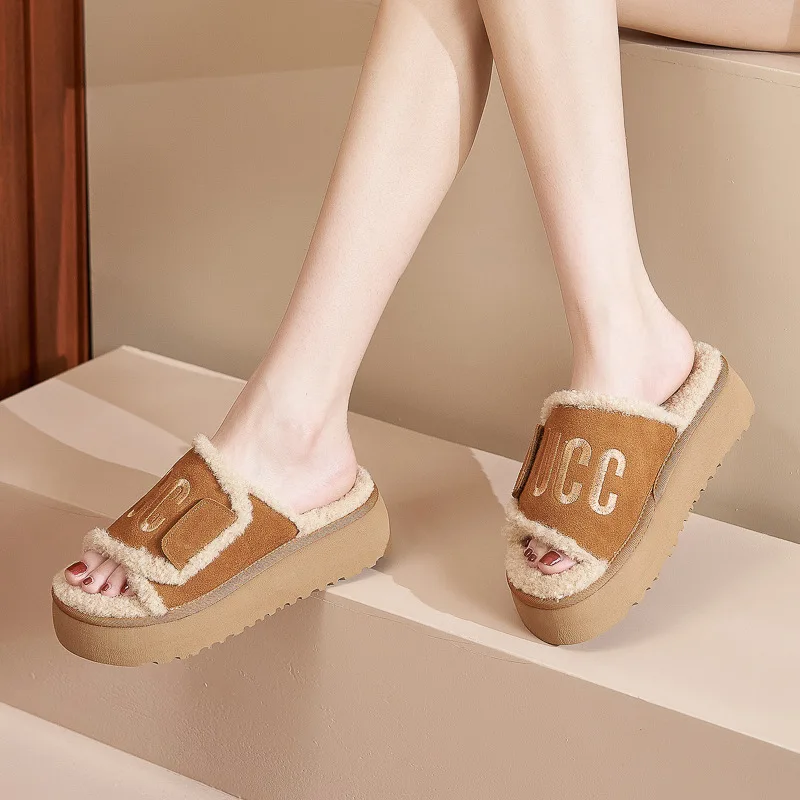 Зимние тапочки пикантная женская обувь на плоской подошве модные толстые