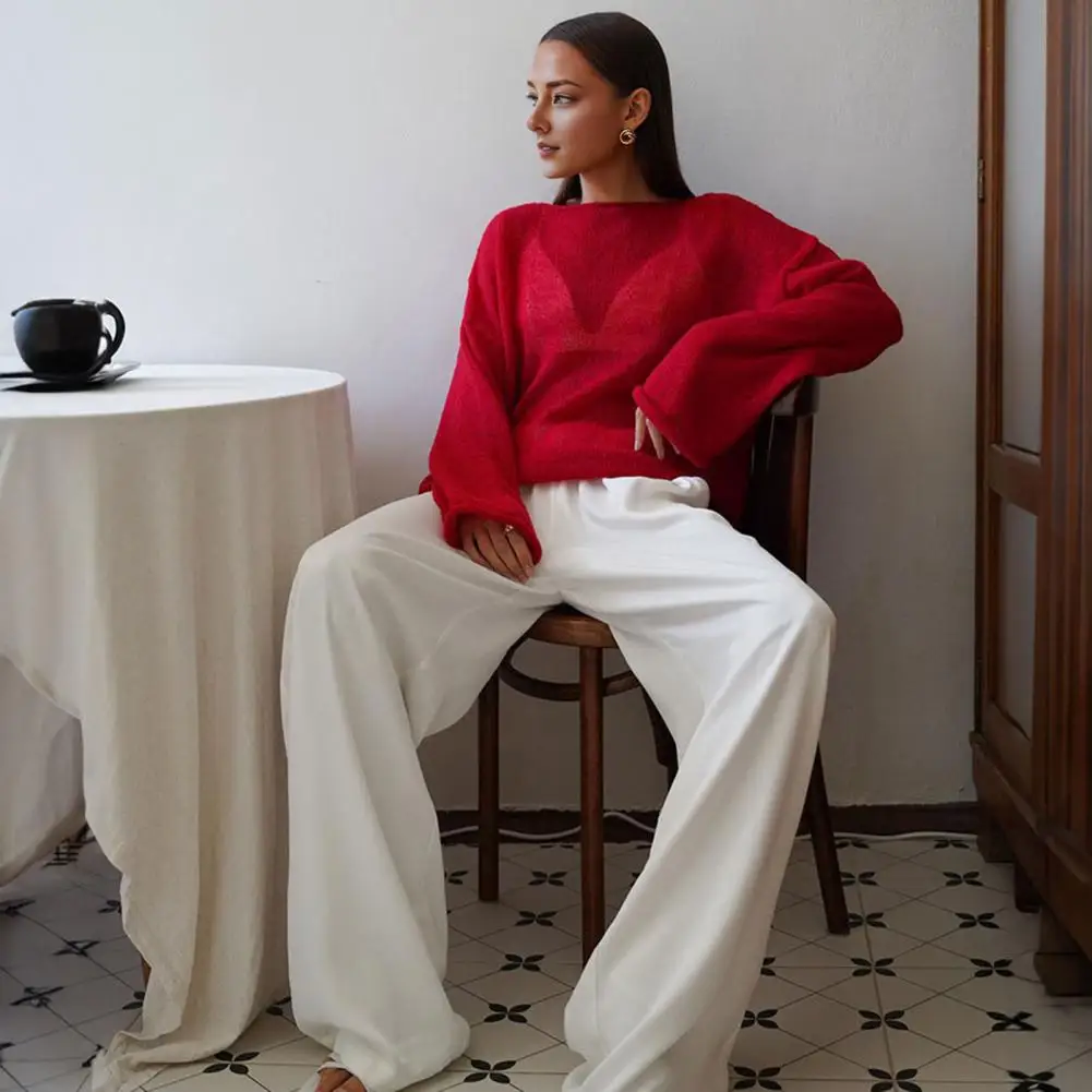 Вязаная футболка стильная женская вязаная с расклешенными рукавами и круглым