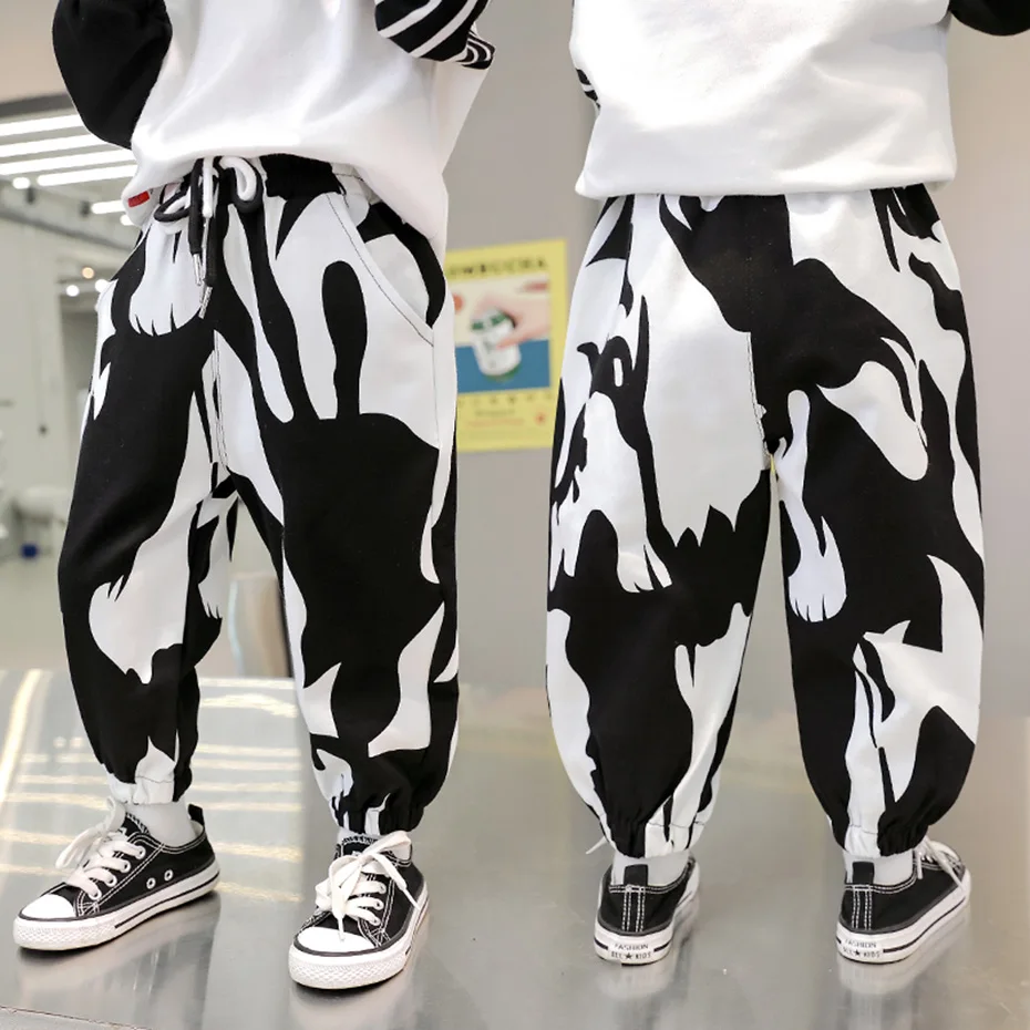 

Детские джинсовые брюки для девочек, штаны с принтом для девочек на весну и осень, детские брюки, Повседневная стильная детская одежда, детские брюки