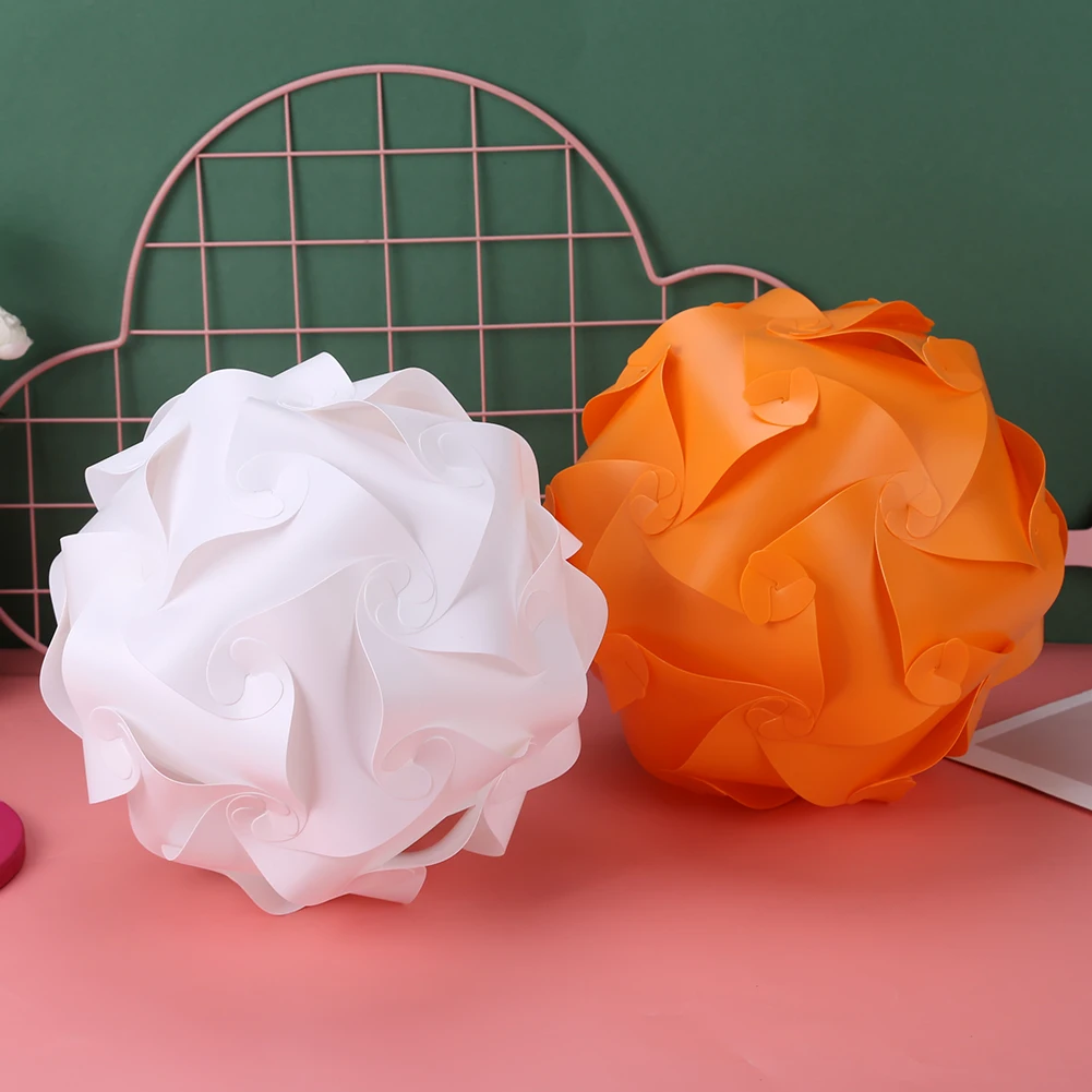 

Nordic Style Pendant Lamps Holder Modern LED Hanging Chandelier Ceiling Light Lampshade Decorative Accessories