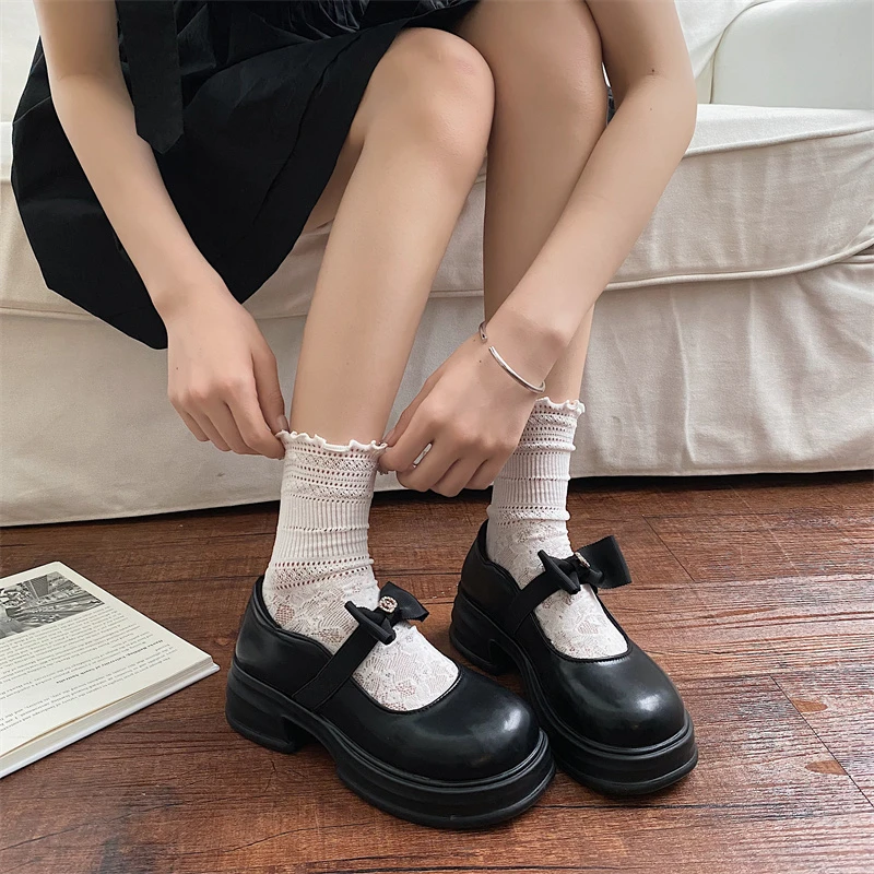 

Round Toe Womens Derby Shoes Casual Female Sneakers Bow-Knot Clogs Platform All-Match Leather On Heels Butterfly Summer Creepers