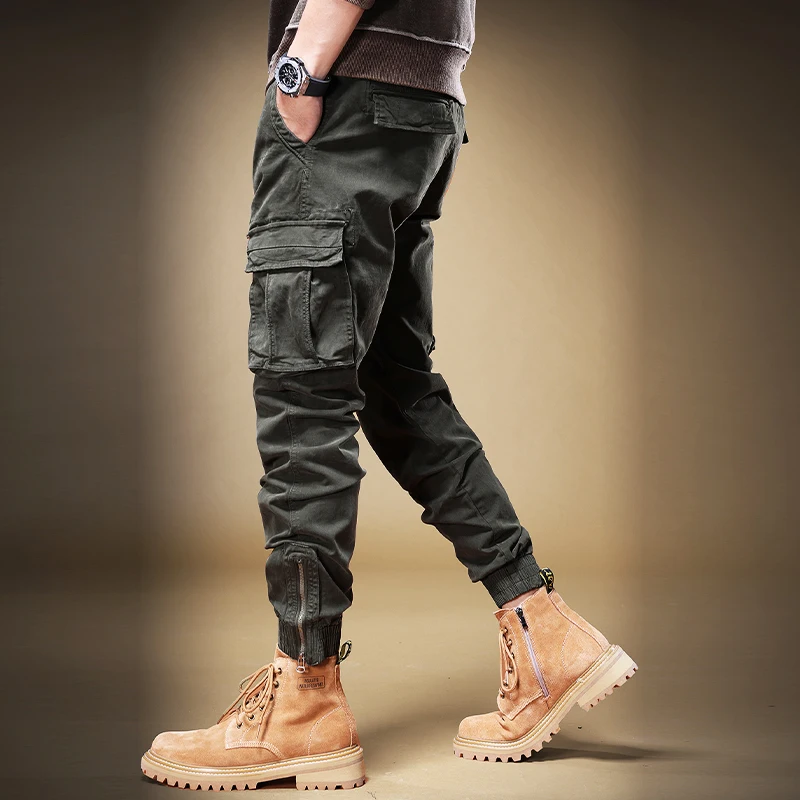 Fashion Streetwear Men Jeans Loose Fit Elastic Big Pocket Casual Cargo Pants Hombre Bottom Zipper Designer Hip Hop Joggers Men