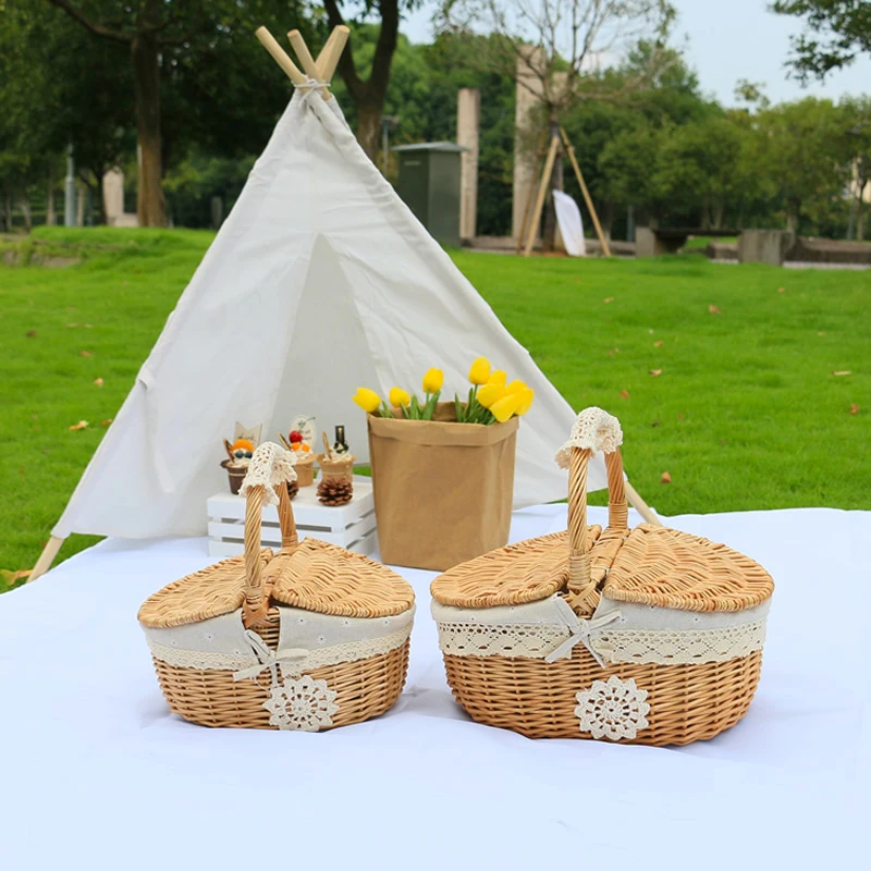 

Rattan Picnic Basket Woven Wicker Outdoor Camping Storage Hamper with Handle Bread Fruit Food Breakfast Flower Orginazer Basket