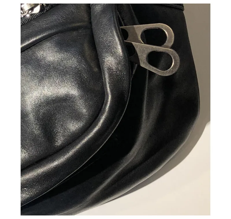 Casual daily genuine leather large-capacity men chest bag outdoor daily luxury real cowhide motorcycle waist pack crossbody bag