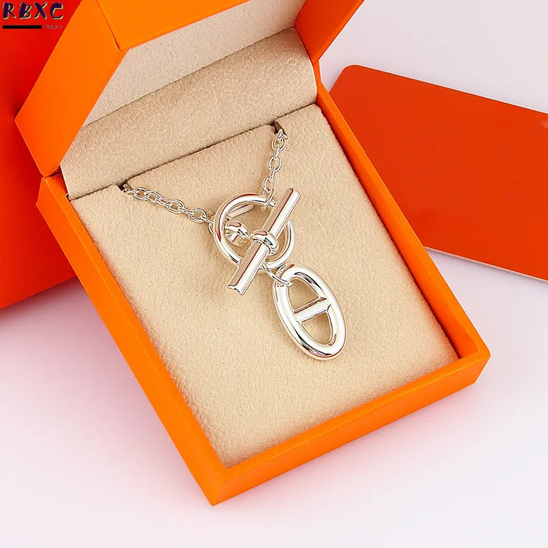 

h Family Pig Nose Necklace 18k Smooth Pig Nose Necklace Trend Versatile Pendant Collarbone Chain Female Generation