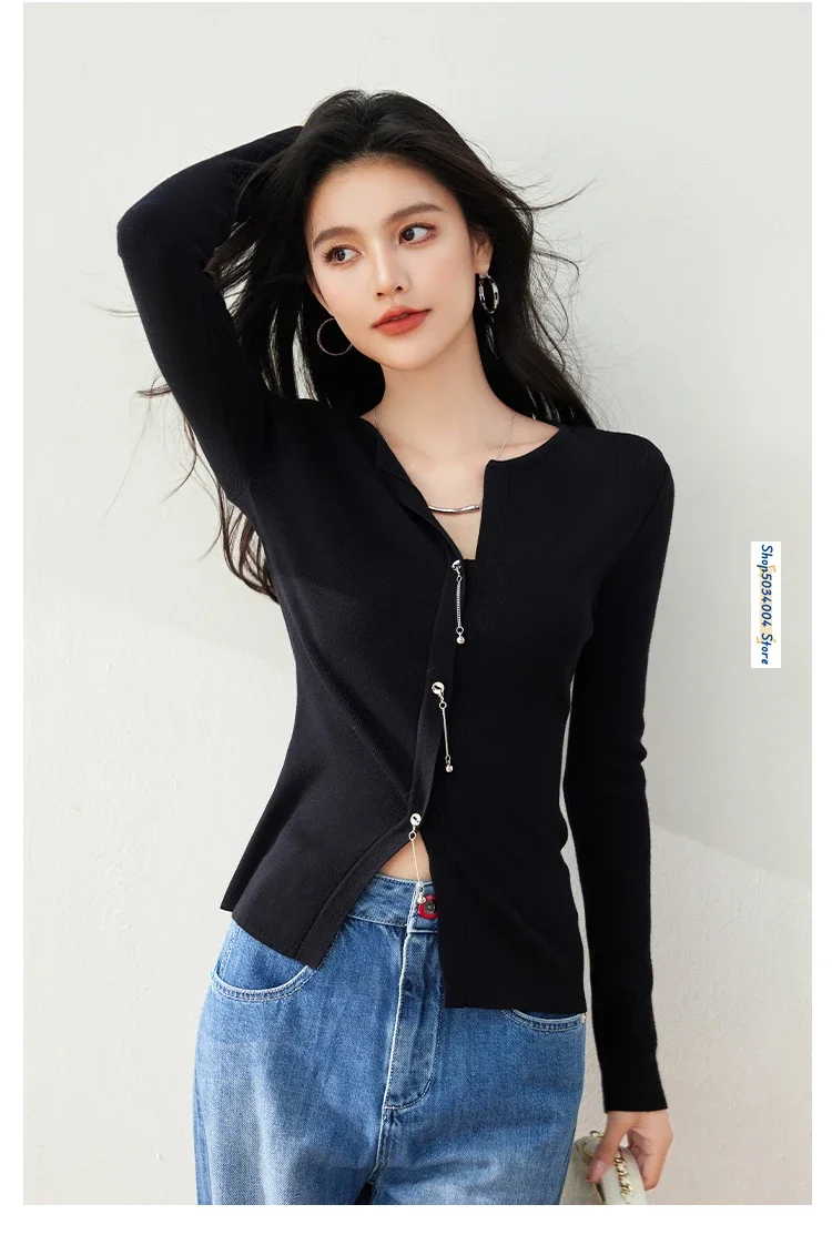 Черный тонкий вязаный свитер с v-образным вырезом и длинными рукавами женские