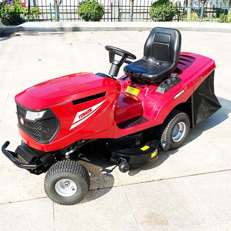 Внедорожная самоходная газонокосилка со сборкой травы