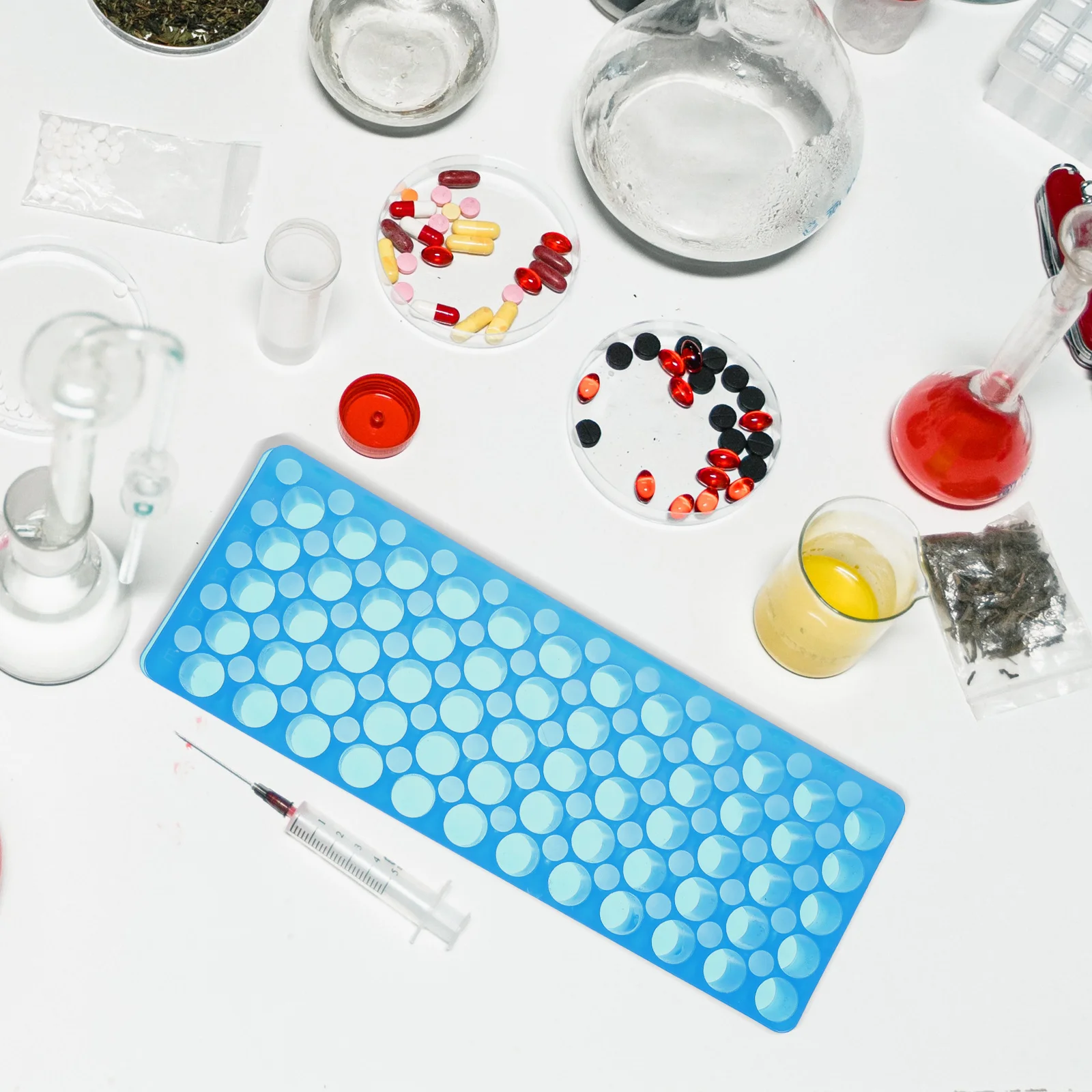 Рисунок 3 - Пластиковая стойка для пробирок