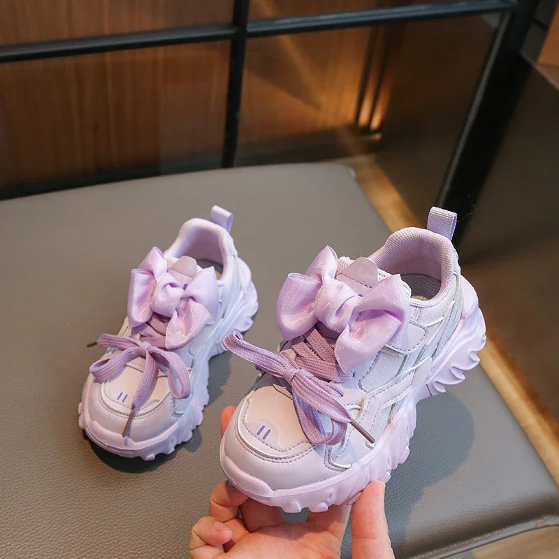 Кроссовки детские розовые спортивные на шнуровке с бантиком модная повседневная