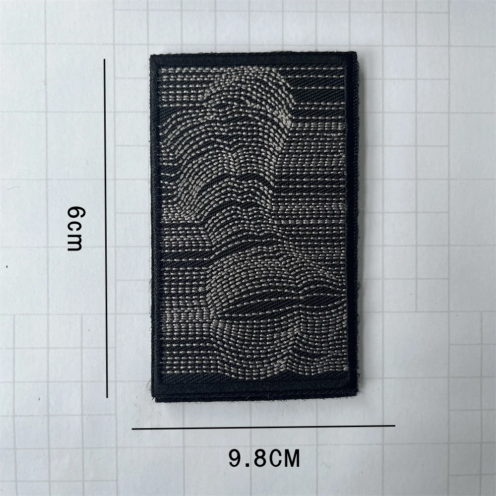 Сексуальная серая линия поп-арт научная фантастика вышитые нашивки с изгибом для