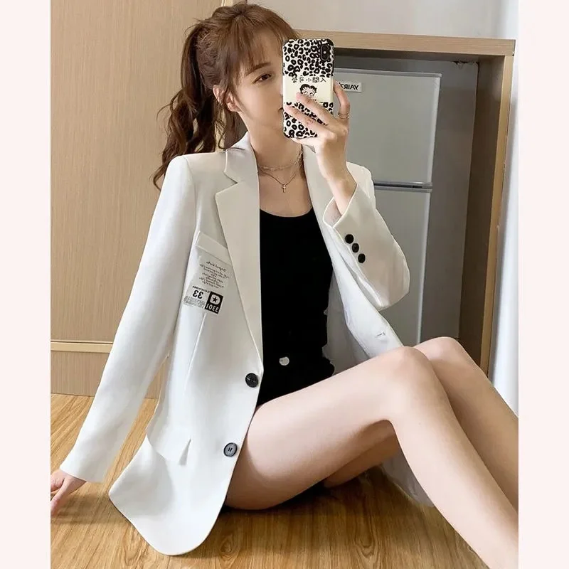 

White Suit Jacket Female 2022 Spring And Autumn New Style Small Coats Net Red Temperament Jackets Design Sense Blazer Tops Women