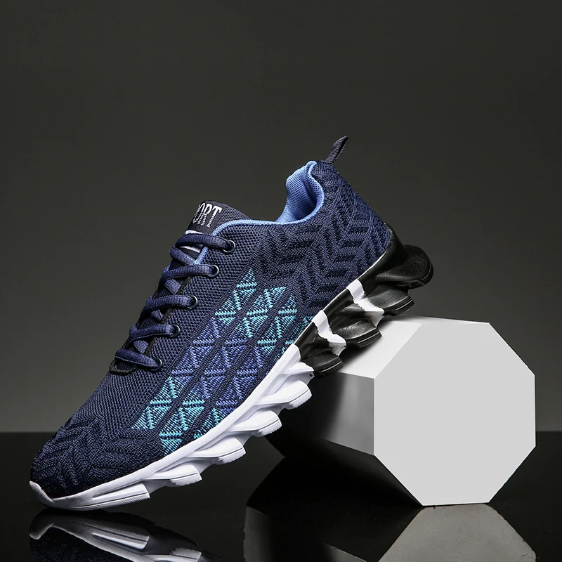 Ultra Light Men's Shoes 2023 New Men Running Shoes Breathable Outdoor Sports Shoes Comfortable Men Athletic Training Sneakers