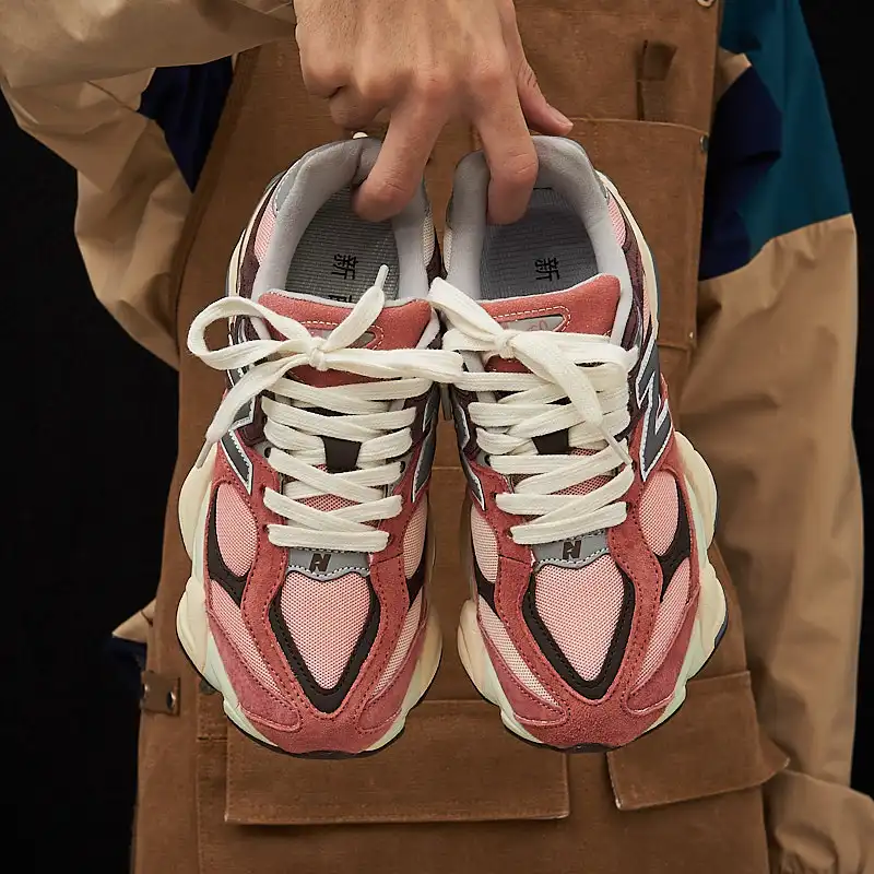 Универсальные кроссовки для мужчин и женщин высокие серого коричневого цвета