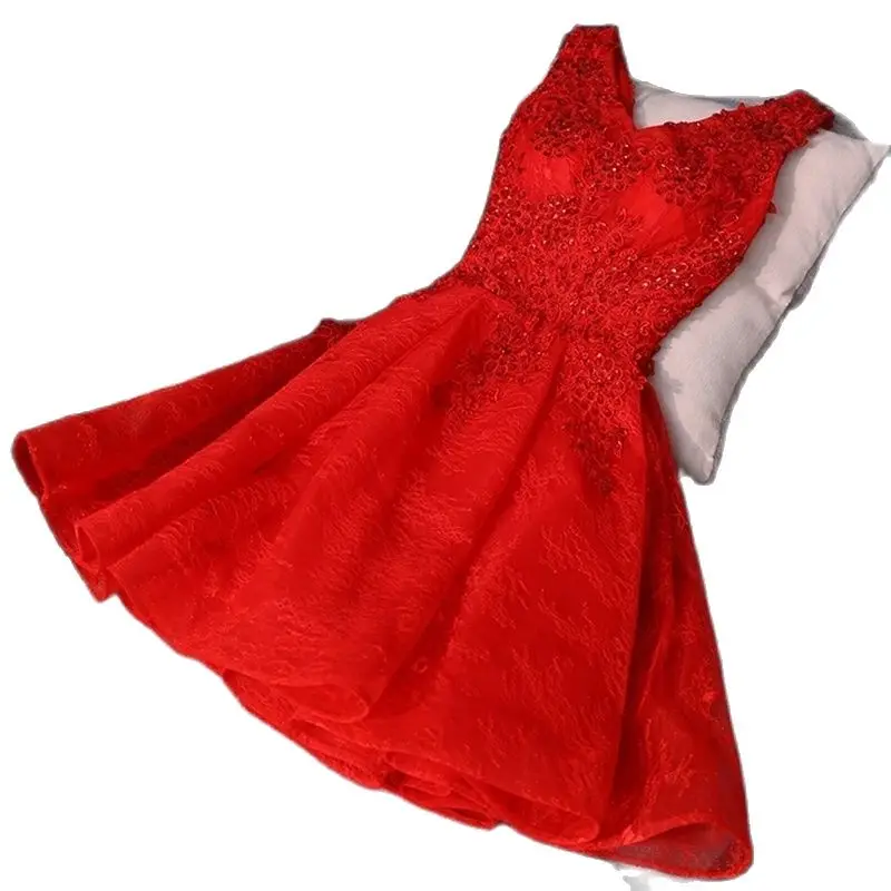 

Sexy V-Neck Red Short Homecoming Dresses Lace Appliques Beaded Formal Graduation Mini Cocktail Prom Party Gowns Vestido De Noiva