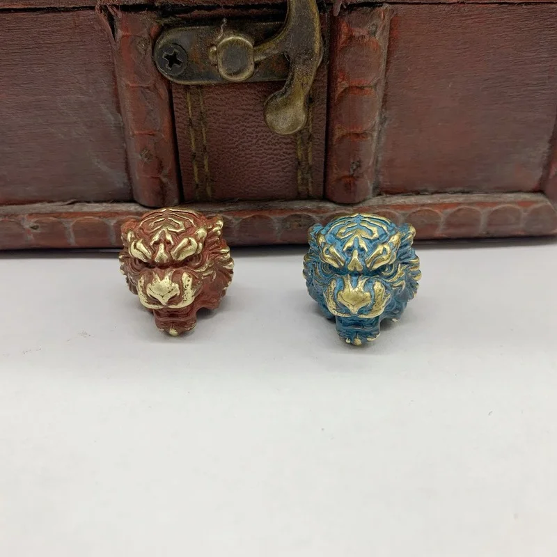 

Animal Tiger Head Brass Umbrella Rope Beads DIY Knife Accessory Retro Keychain Pendant EDC Outdoor Survival Tool Lanyard Hanging
