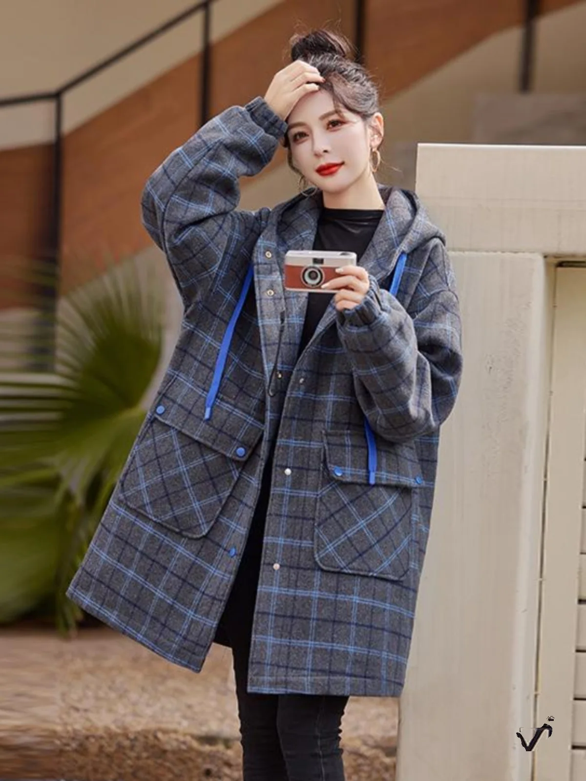 Корейская серия клетчатый шерстяной пуховик с капюшоном женский зимний 2024 новое