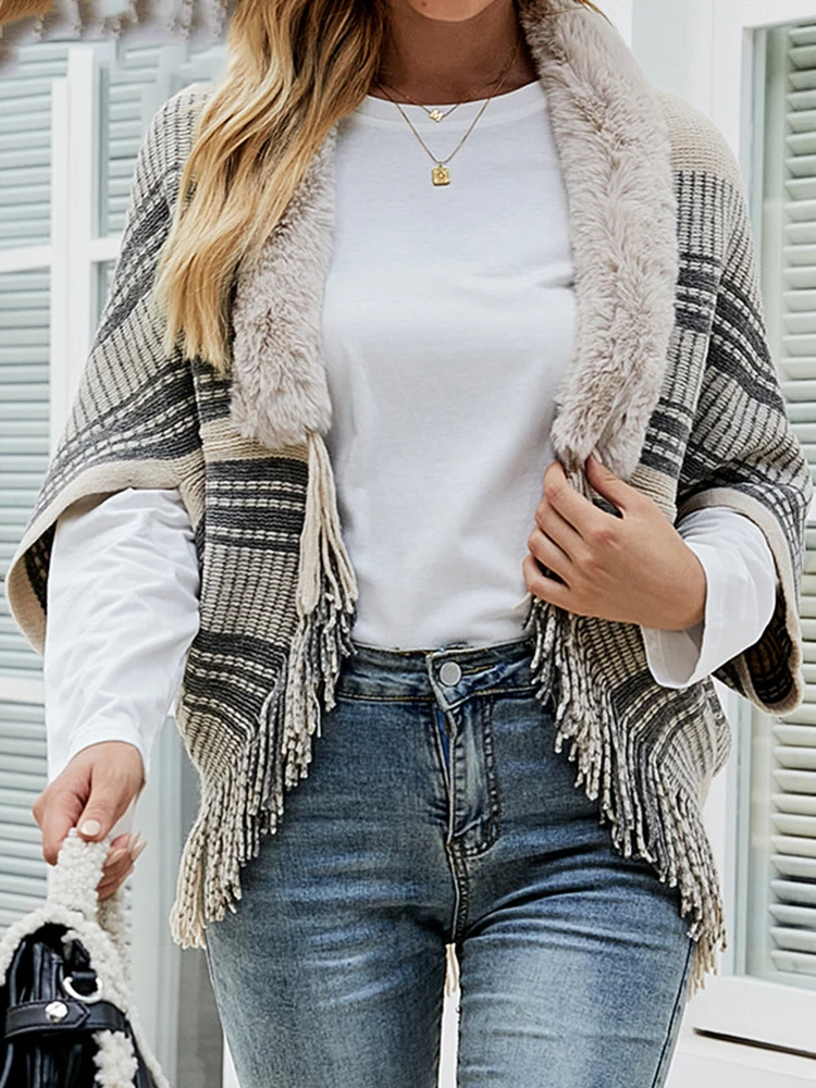 

Женская накидка-пончо из плюша, с кисточками