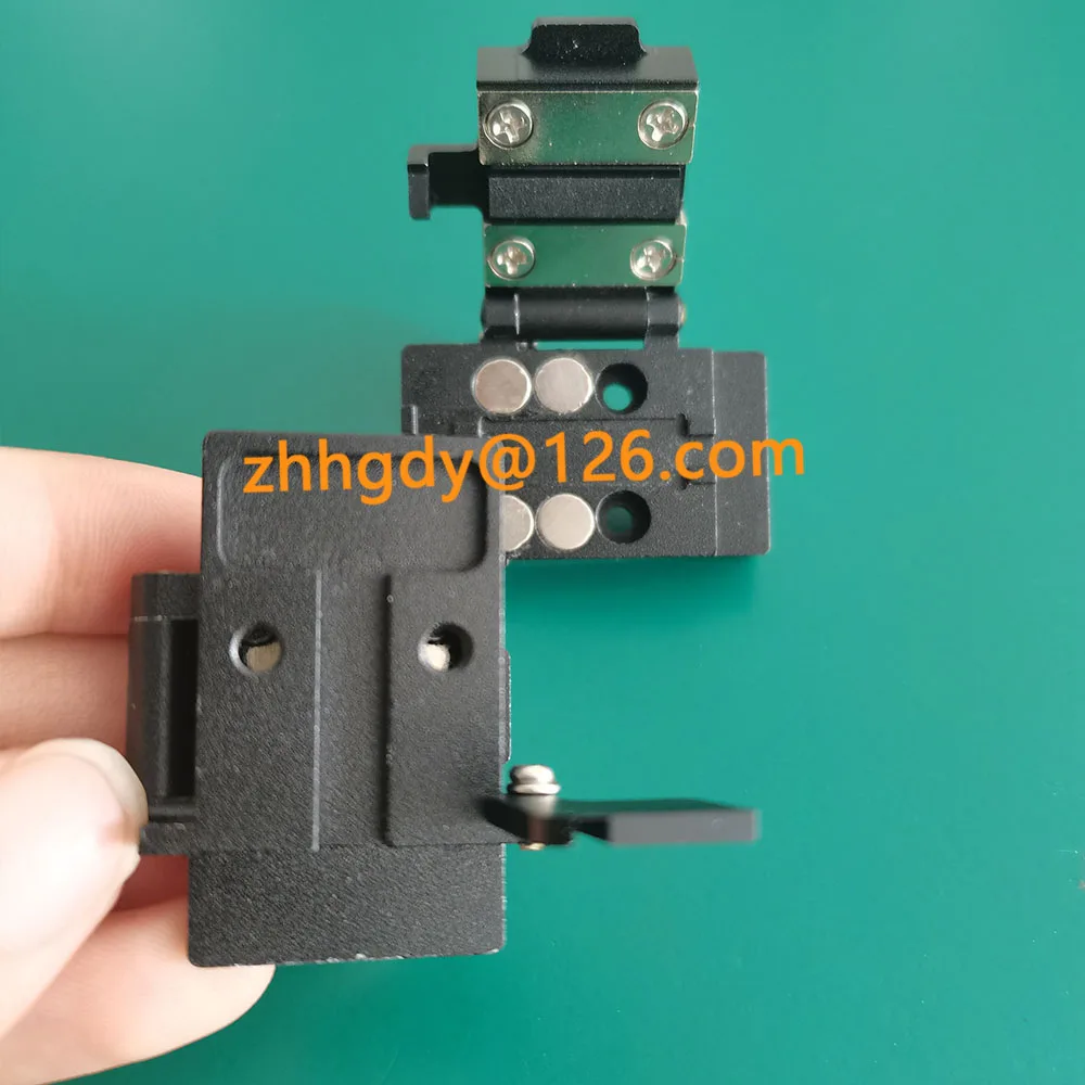 Fiber Optic Fusion Splicer FSM-50S Single-Core Fixture a Pair of 50S Leather Pigtail Single-Core Three-in-one Fixture3 in 1