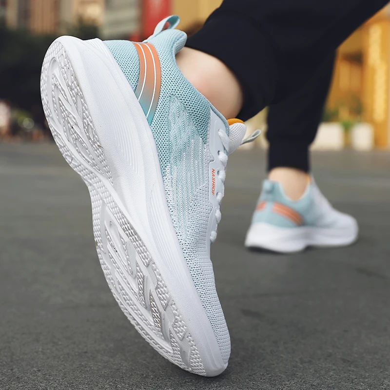 Fashion Mens Running Shoes Breathable Sneakers Lightweight Outdoor Sports Shock-absorbing Training Shoes