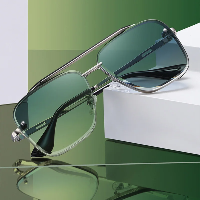 

New Gradient Sunglasses For Men Fashion Metal Big Frame Sun Glasses Brand Design Luxury Lunette De Soleil Homme UV400
