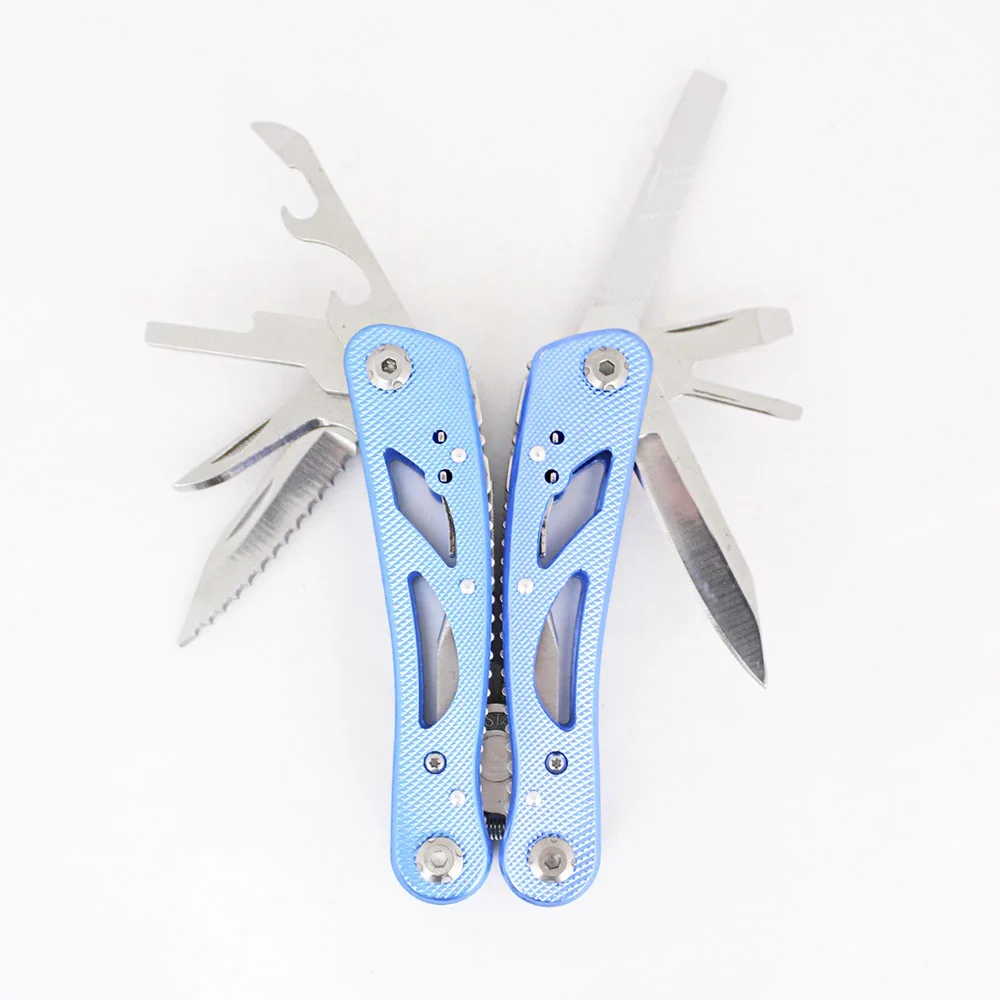 Мультитул - плоскогубцы 8 предметов с набором насадок для отвертки цвет голубой |