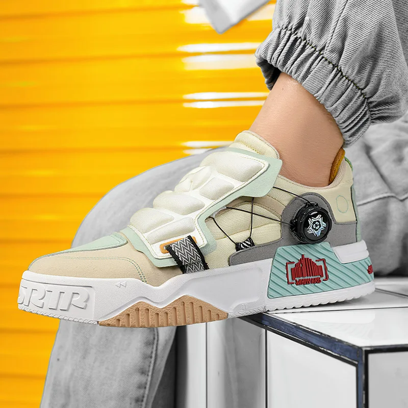 Fashion Men Skateboarding Shoes Rotary Buckle Walking Sports Shoes Sneakers Men Parkour Leisure Sneakers Male tenis Zapatillas