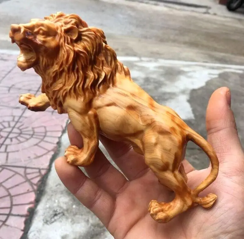 

Natural Cypress Wooden Hand Carved Lion Statue Animal Sculpture Decoration