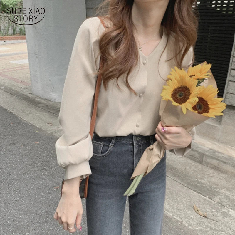 

Повседневная винтажная женская блузка на пуговицах с длинным рукавом, топы, новые модные шифоновые женские рубашки с V-образным вырезом, жен...