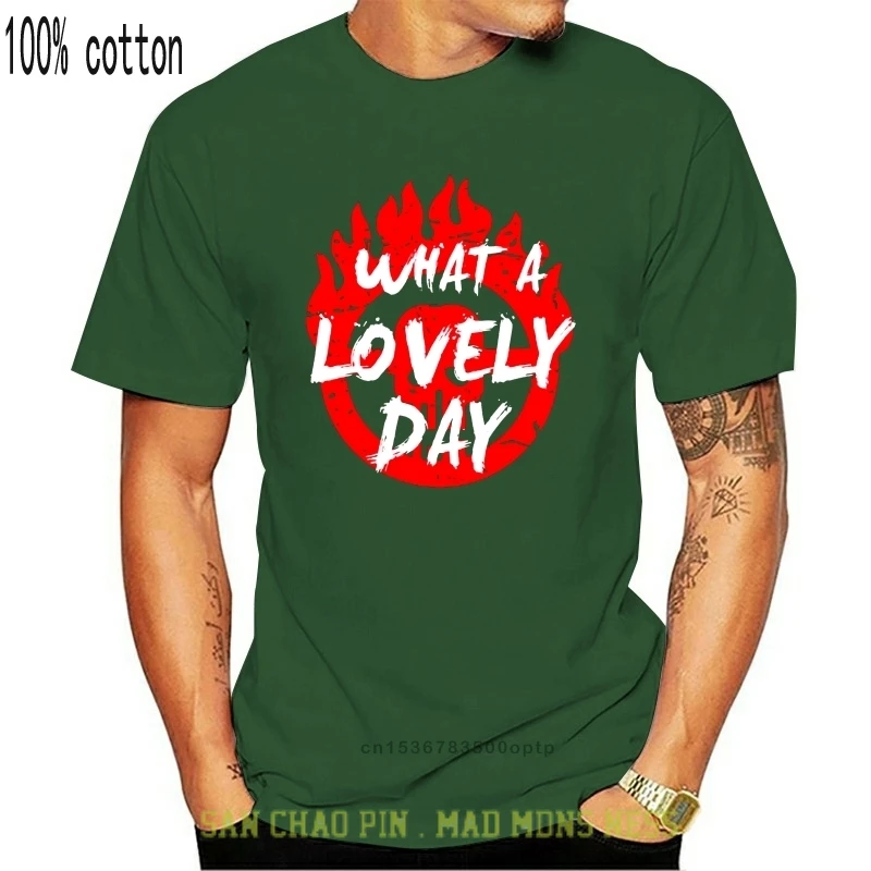 

Женская футболка с надписью «What A Lovely Day Mad Max»