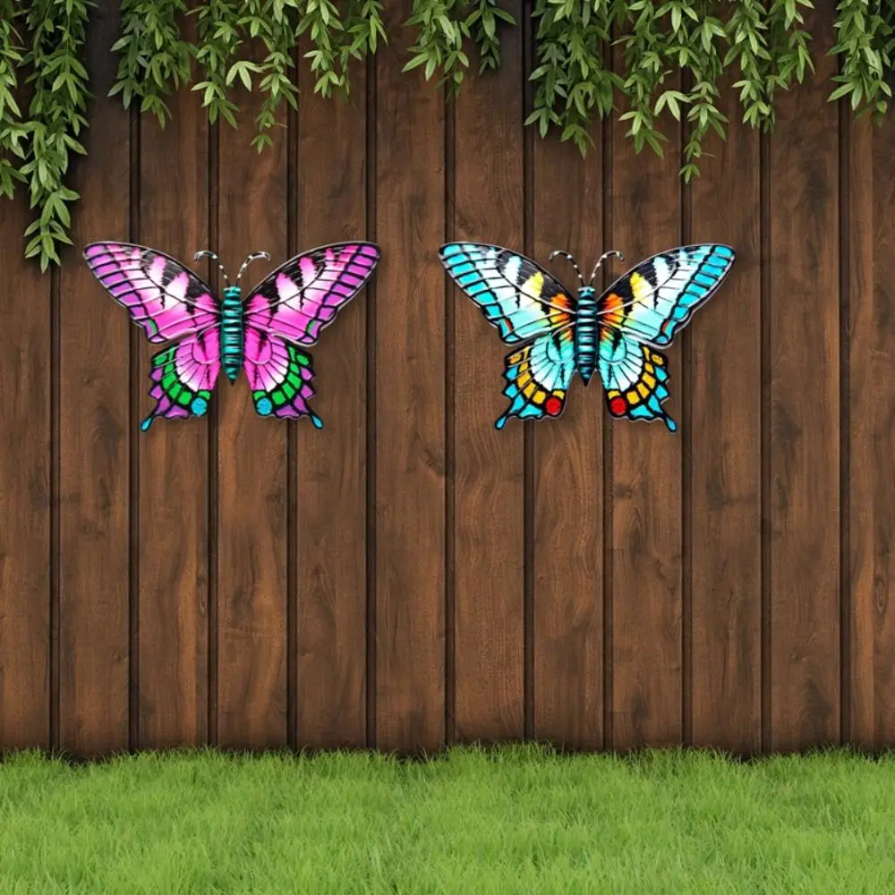 

Butterfly Simulation Insect Wall Hanging Wind Chimes Beautiful Butterfly Ornament for Wall Decor For Indoor Outdoor