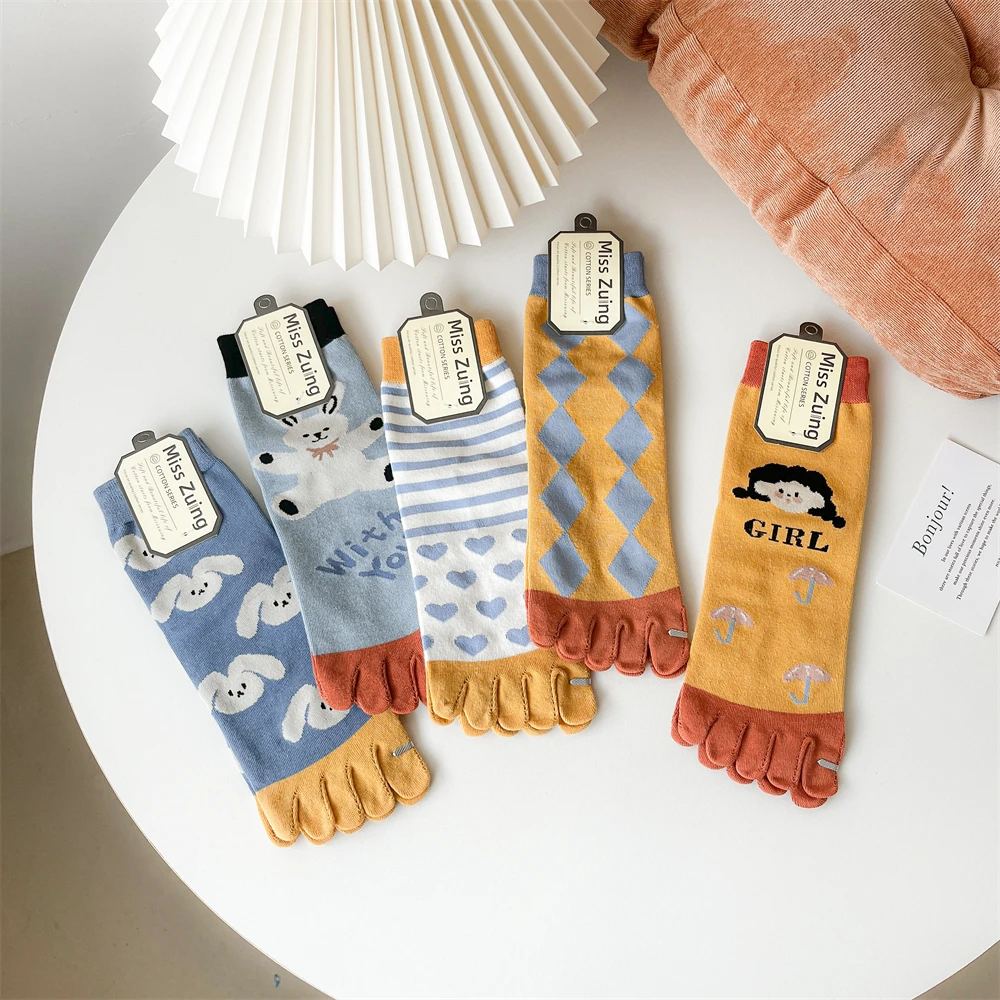 

Фотообои с принтом милые женские кавайные женщины Харадзюку с пятью пальцами Мультяшные забавные японские Модные средние трубки белые заб...