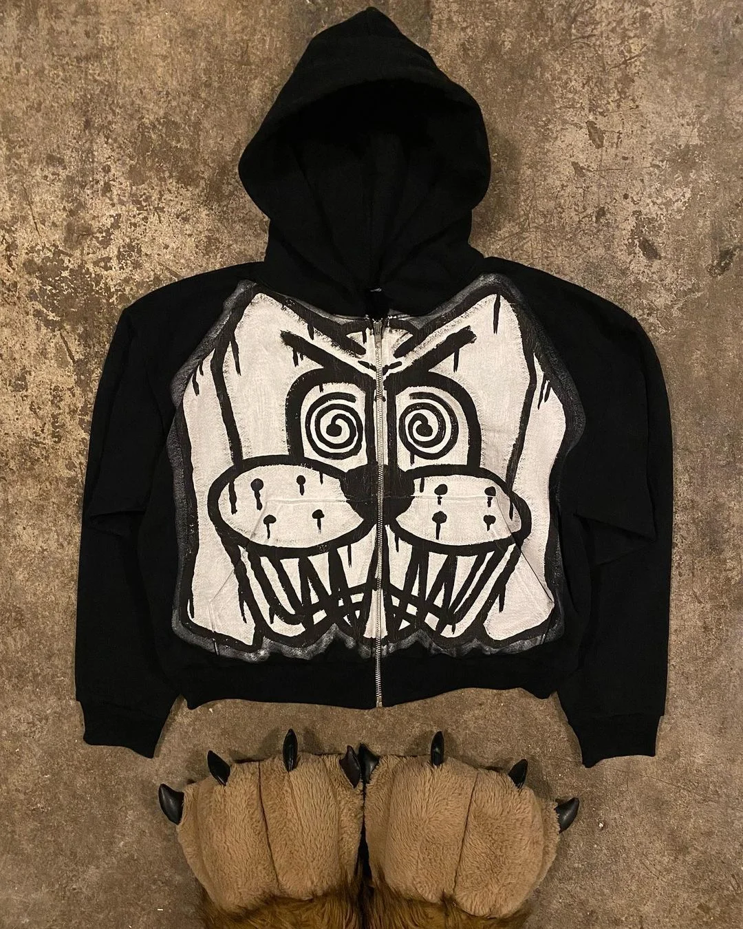 

Y2K Women's Clothing Sweatshirt Long sleeved Pullover Handdrawn Pattern Print Tops Oversize Streetwear Casual Kpop vintage news