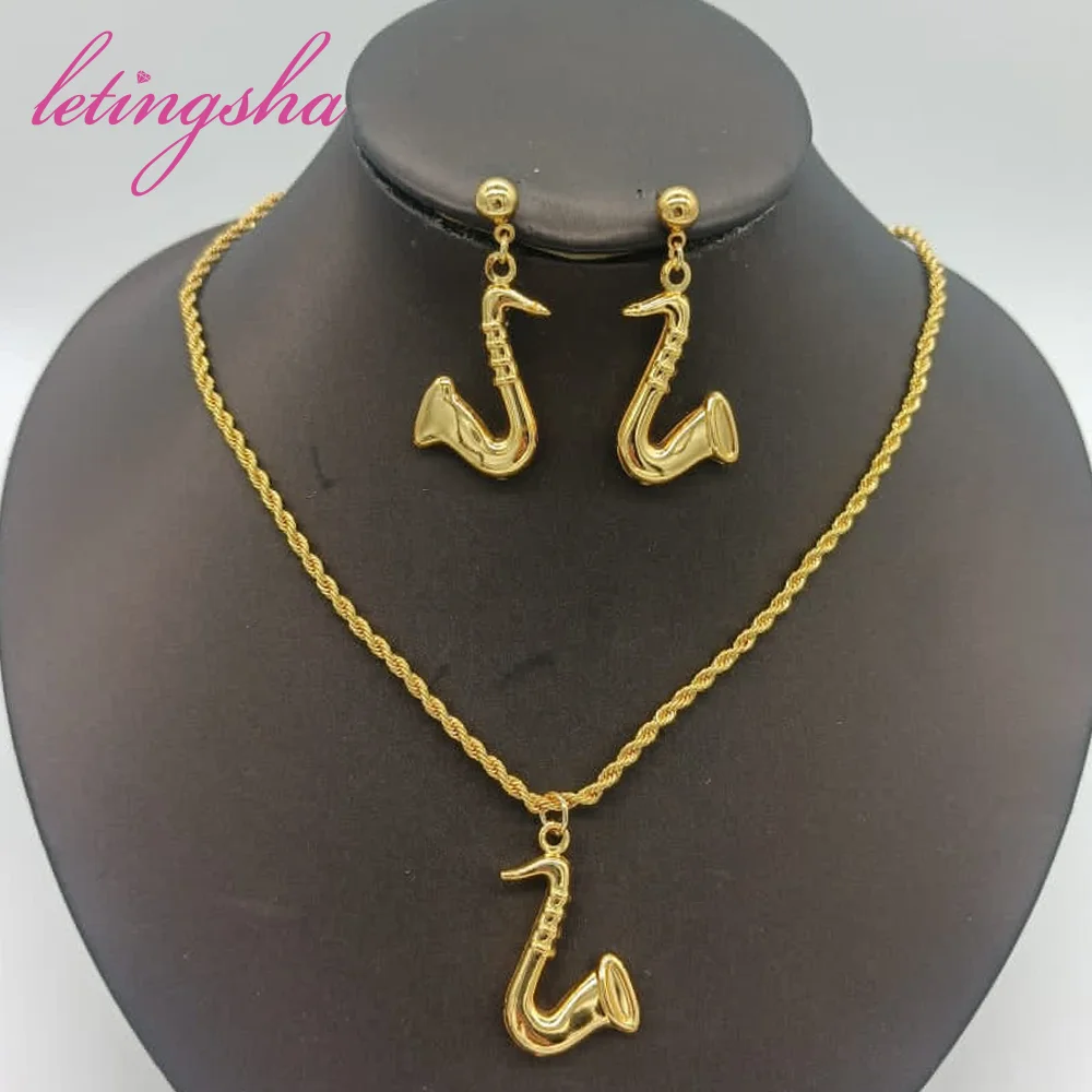 

Fashion Jewelry Trendy Necklace Set Classic Earring African Italian Women Luxury Golden Trendy Style Party Wedding Design