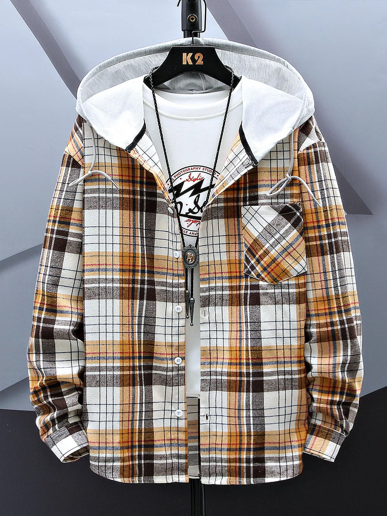 

Мужская однобортная рубашка с отложным воротником и длинным рукавом, Повседневная рубашка в клетку с карманами и капюшоном, Новинка весна-о...