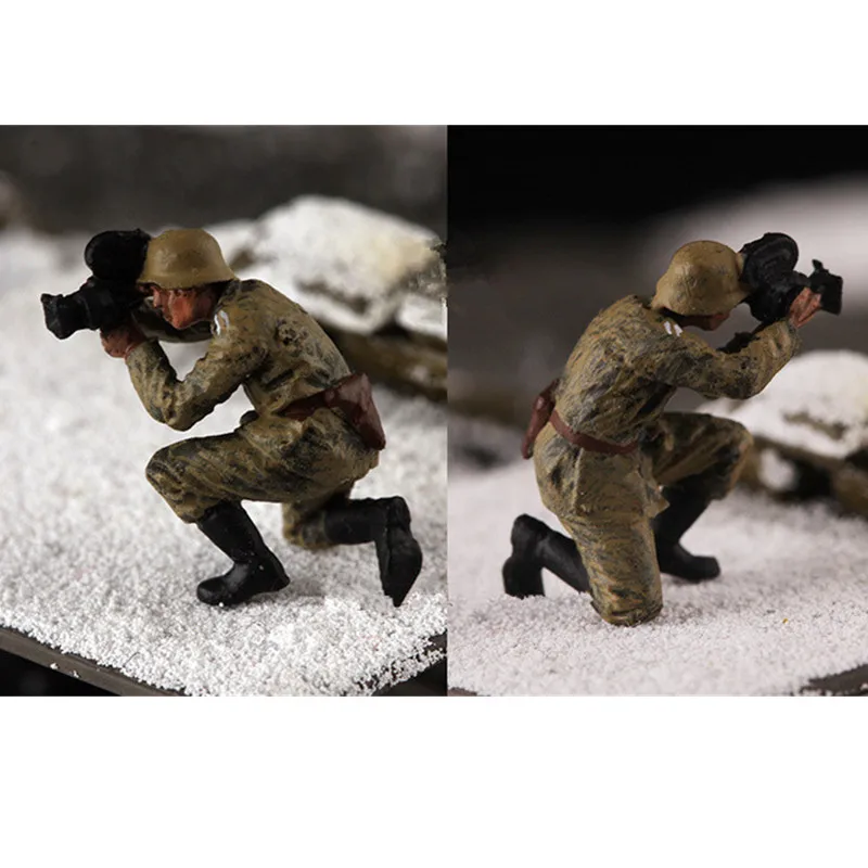 Экшн-фигурка солдата записывающая видео в масштабе 1:72