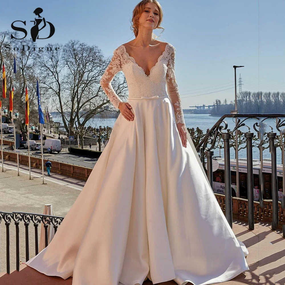 Купи SoDigne Summer Satin Wedding Dresses With Belt Top Lace Long Sleeves Bride Dress V Neck Plus Size Wedding Gowns за 5,116 рублей в магазине AliExpress