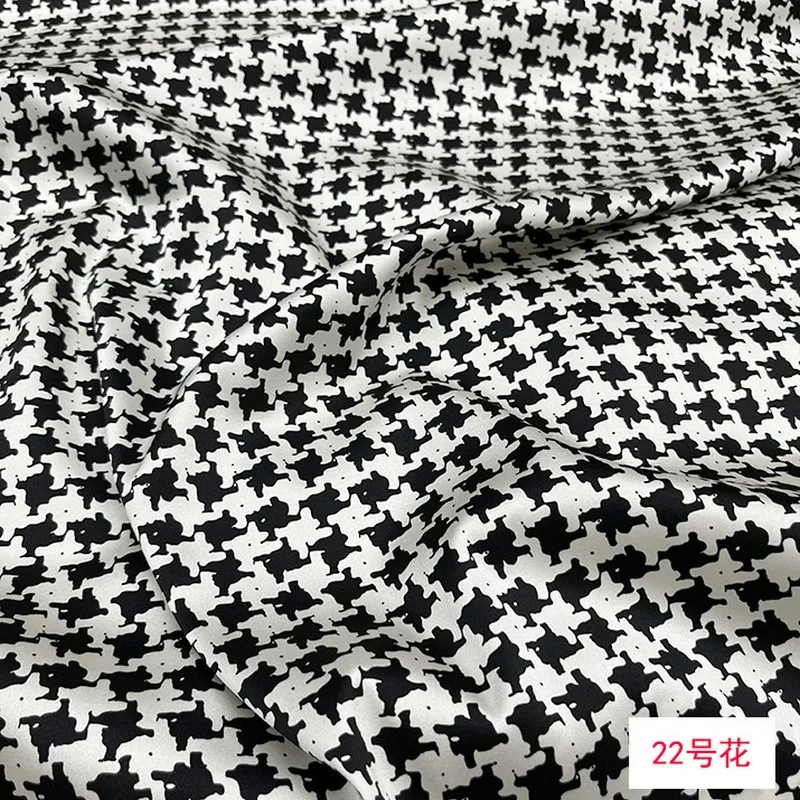 

Classic pattern black and white 19momme Stretch Silk Satin Fabric MulberrySilk
