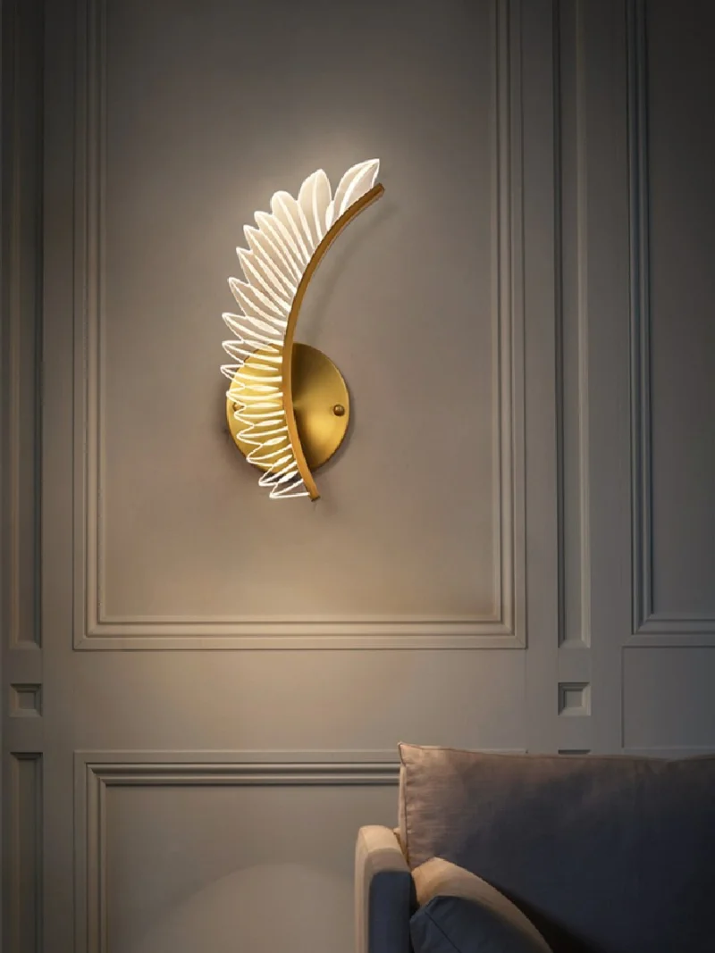 

Новинка 2023 года, настенное освещение для спальни, для дома, гостиной, современное внутреннее настенное украшение, дизайн с золотыми крыльям...