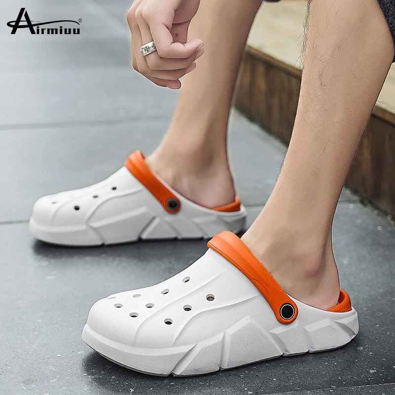 

Men's Sandals 2022 Summer New Slippers One Shoe Two Wear Men's Sandals Outdoor Sports Beach Shoes Hole Shoes Anti Skid