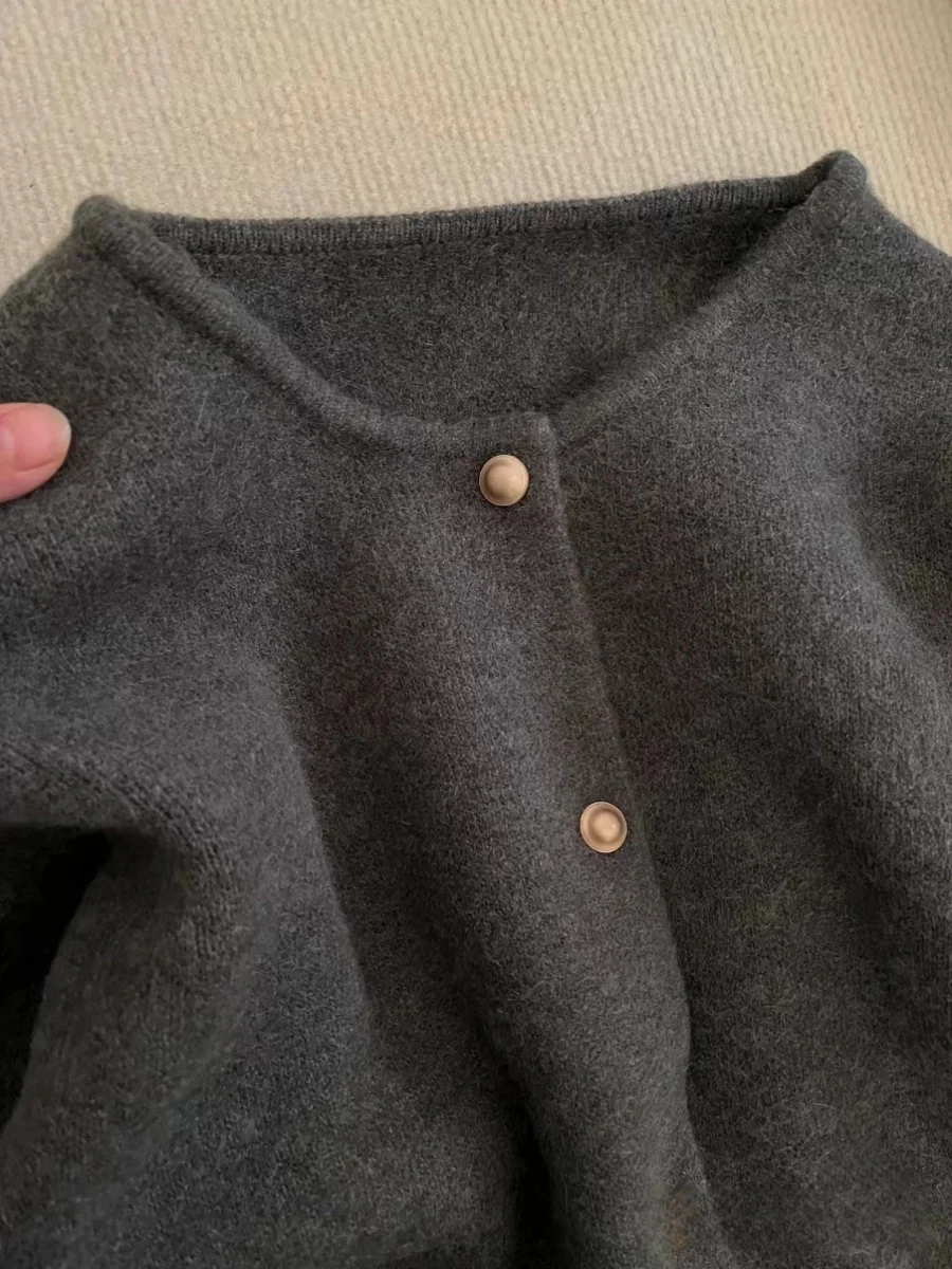 Элегантный трикотажный кардиган с круглым вырезом Новинка весна-осень 2024