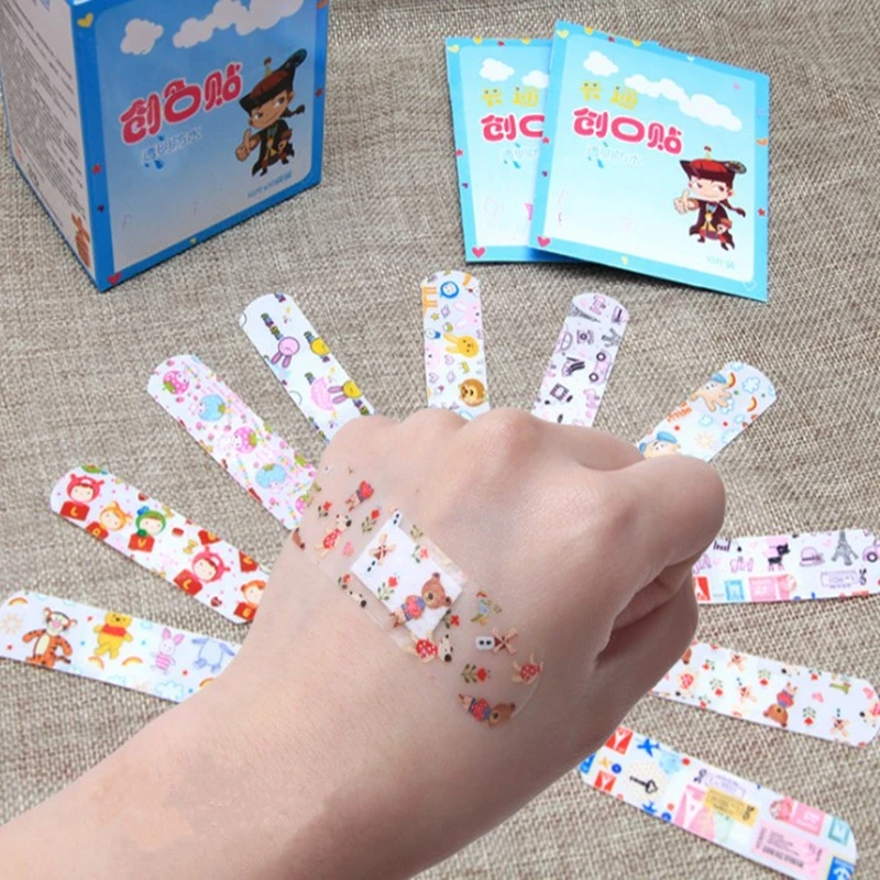100PCS/Pack Waterproof Cute Cartoon Band Aid Hemostasis Adhesive Bandages First Aid Emergency Kit For Kids Children