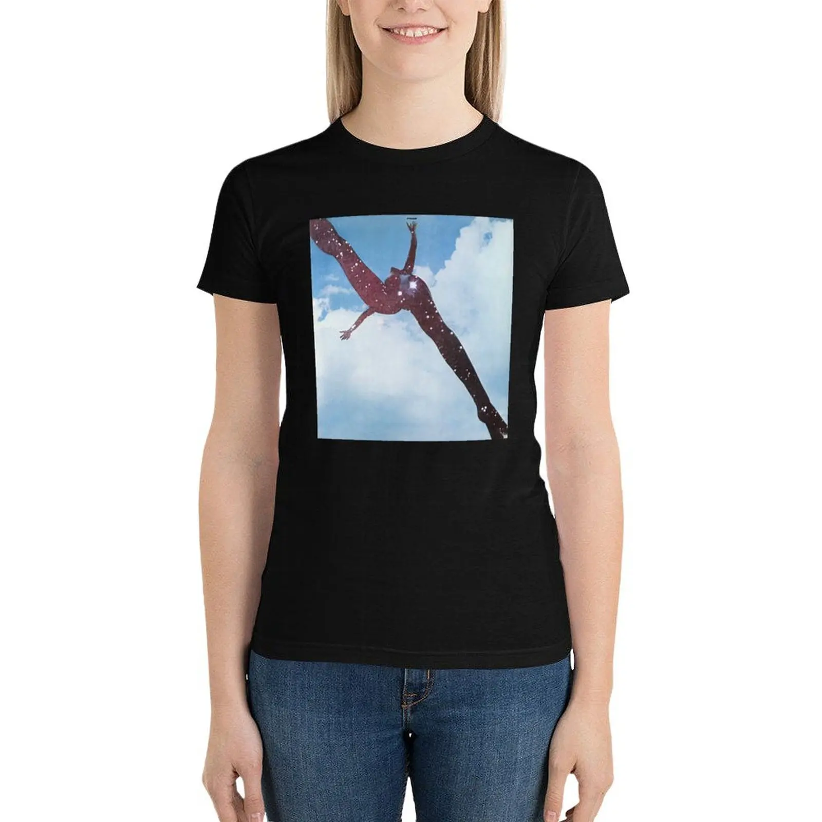 Бесплатная Футболка с ремешком 1969 женские топы одежда из аниме винтажная женская