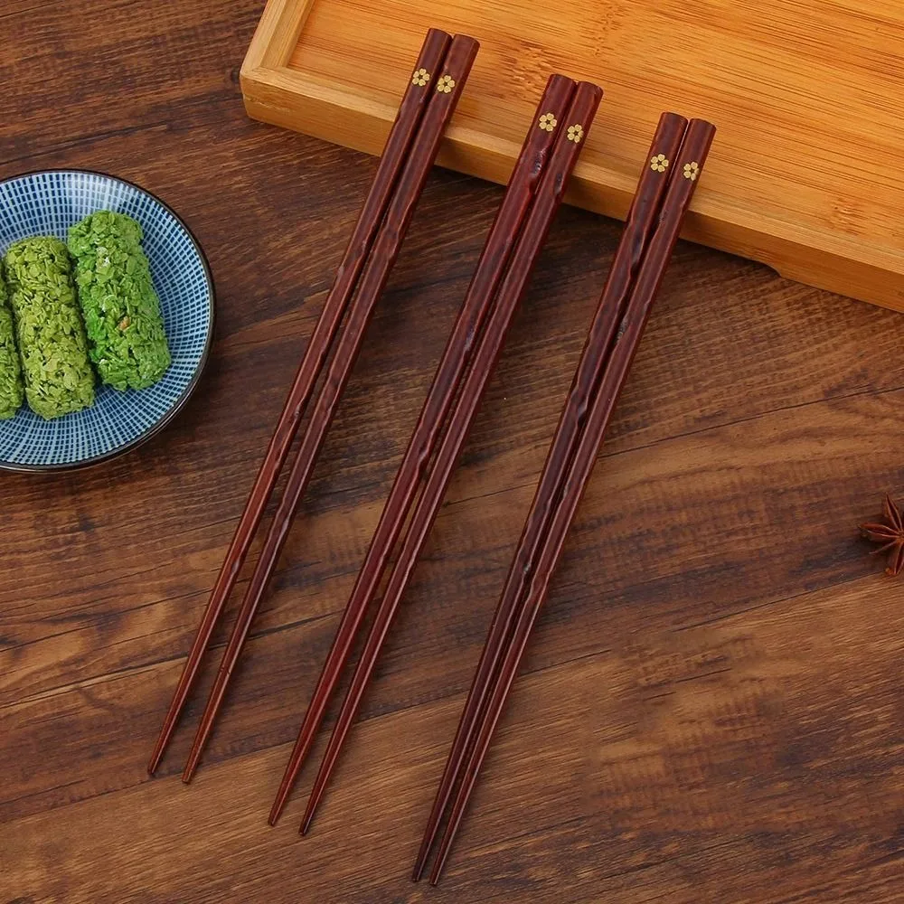 

1 pair Japanese Sushi Chopsticks Natural Wooden Eco-Friendly Reusable Wood Korean Chinese Food Chop Sticks