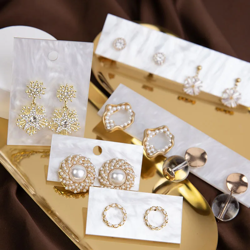 

Акриловая белая Подвеска для сережек с белыми буфами для карточек, чехол для украшений, прокладки, держатель для сережек, органайзер для укр...