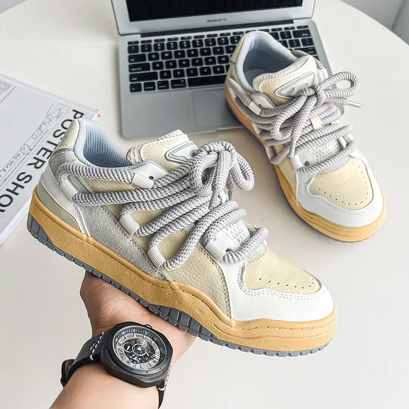 Casual Men's Shoes Men's Skateboarding Shoes Outdoor Spring Breathable Mens Sports Shoes Males Fashionable Shoes Lovers Shoes