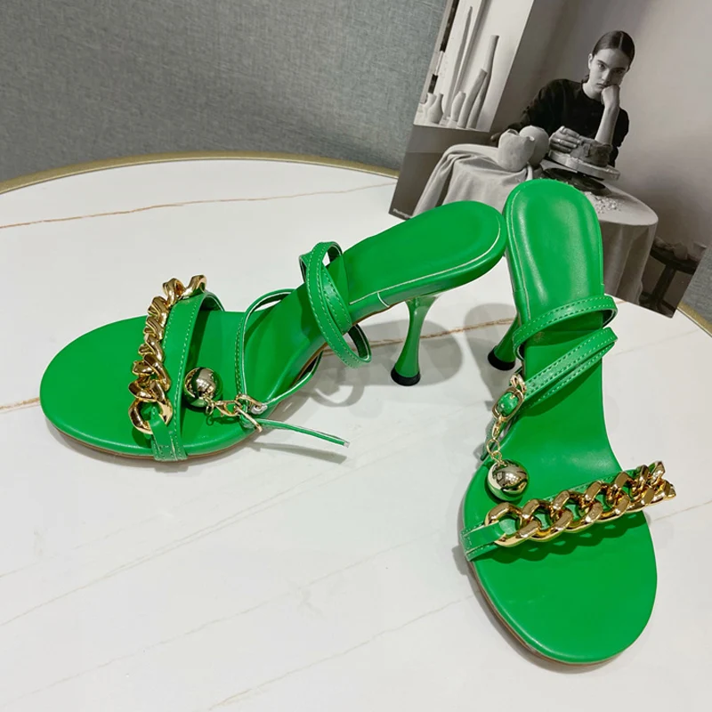 

2022 Summer New Buckle Strap Gladiator Sandals Women Fashion Round Toe Chain Design Ladies Elegant Dress Shoes Thin High Heels