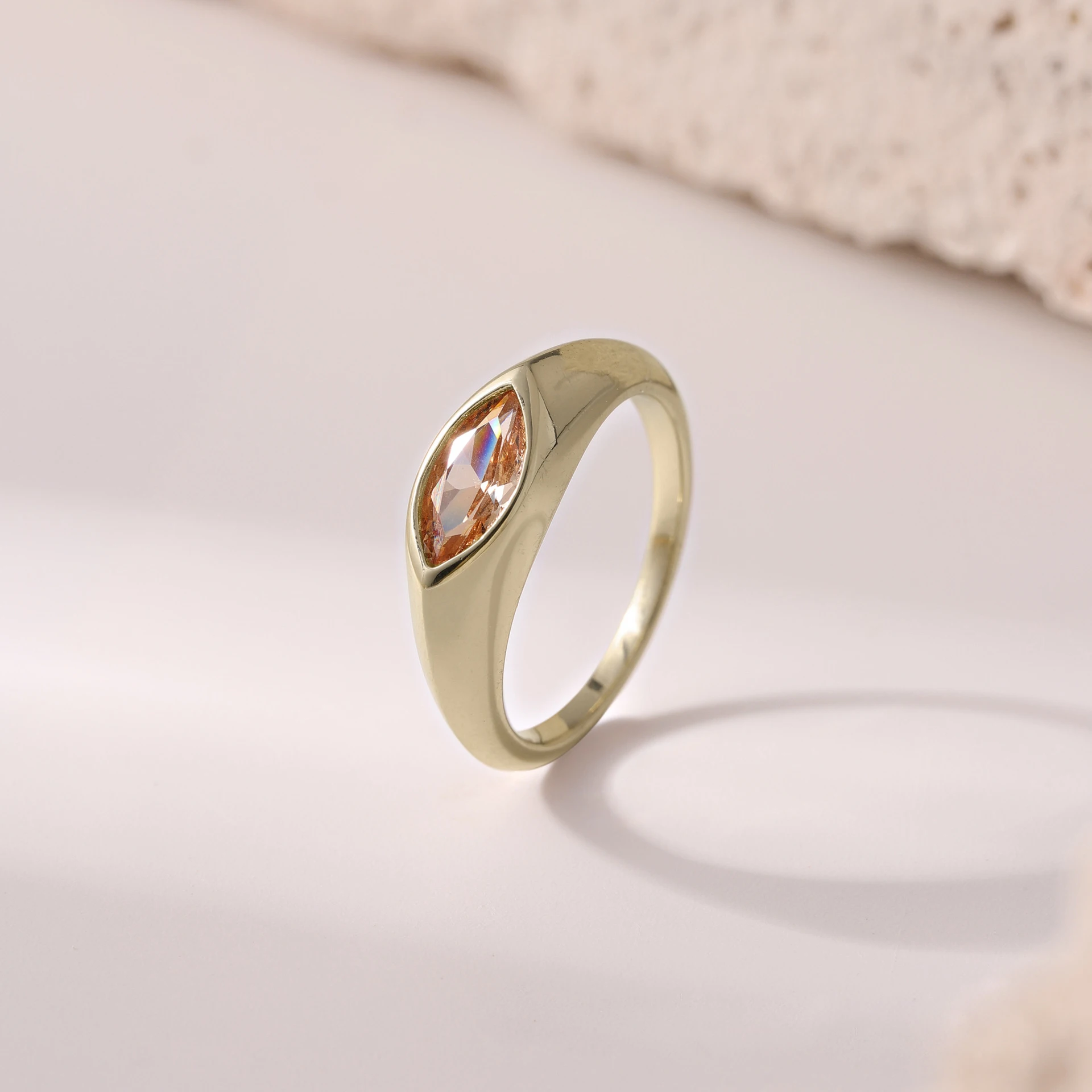 Простое модное кольцо HESHI для женщин цвета шампанского с классическим дизайном